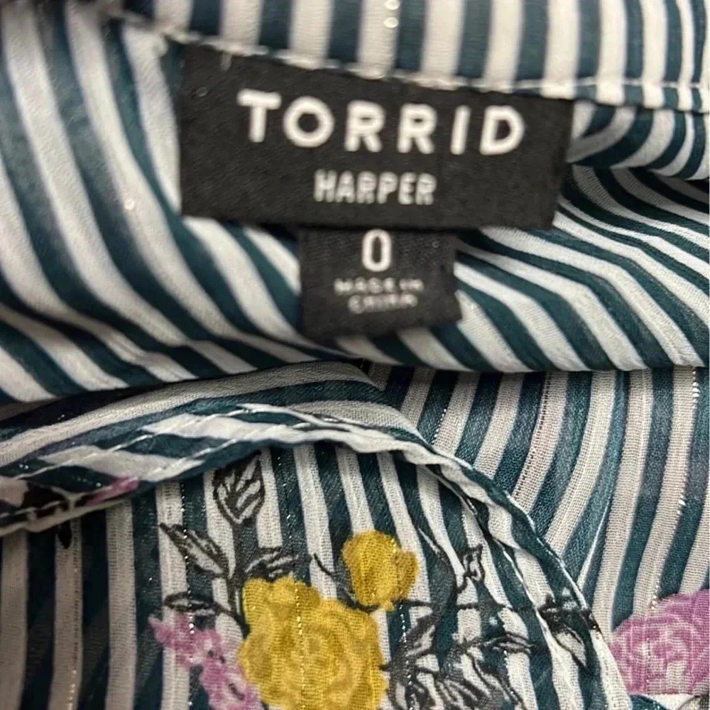Torrid Green/White Striped Floral Harper Top sz0 - Picture 4 of 6